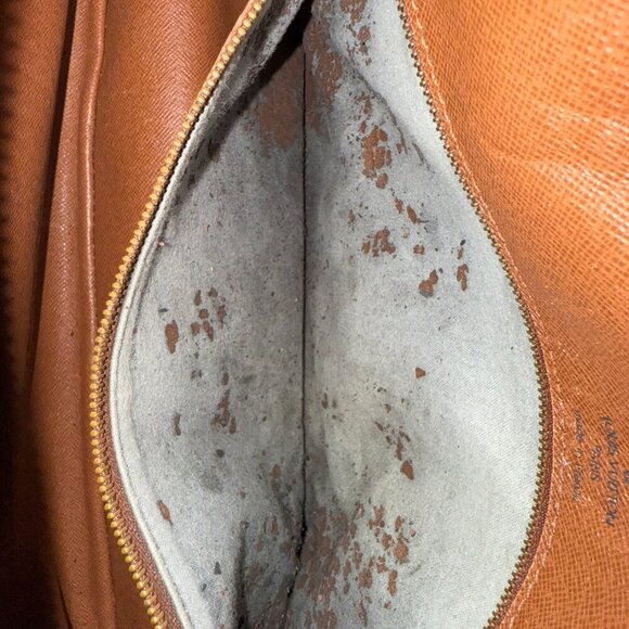 **Authentic** LOUIS VUITTON MONOGRAM BOULOGNE 35 SHOULDER BAG - Picture 4 of 11